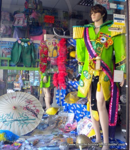 Carnival supply store La Longuera Toscal