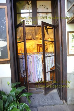 Casa de los Balcones Tenerife with a glimpse into its treasure chest for shopping