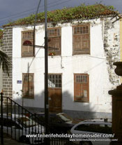 Green roof by Plaza Iglesia Realejos Alto Tenerife
