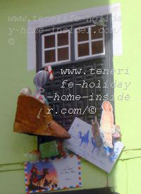 Outside Christmas decoration restaurant Regulo 2012-2013