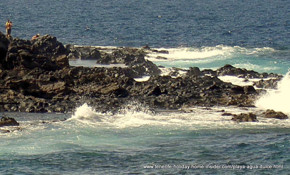 Rock pool La Arana alias Don Gabino at Beach Agua Dulce of Los Silos