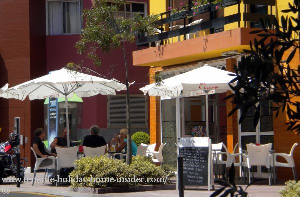 Taperia Punto de Encuentro at Long mile Road number 60 of Realejos