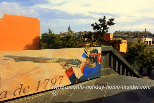 Tenerife history July 25 commemorated by this Santa Cruz street mural for its anniversary of 220 years in 2017.